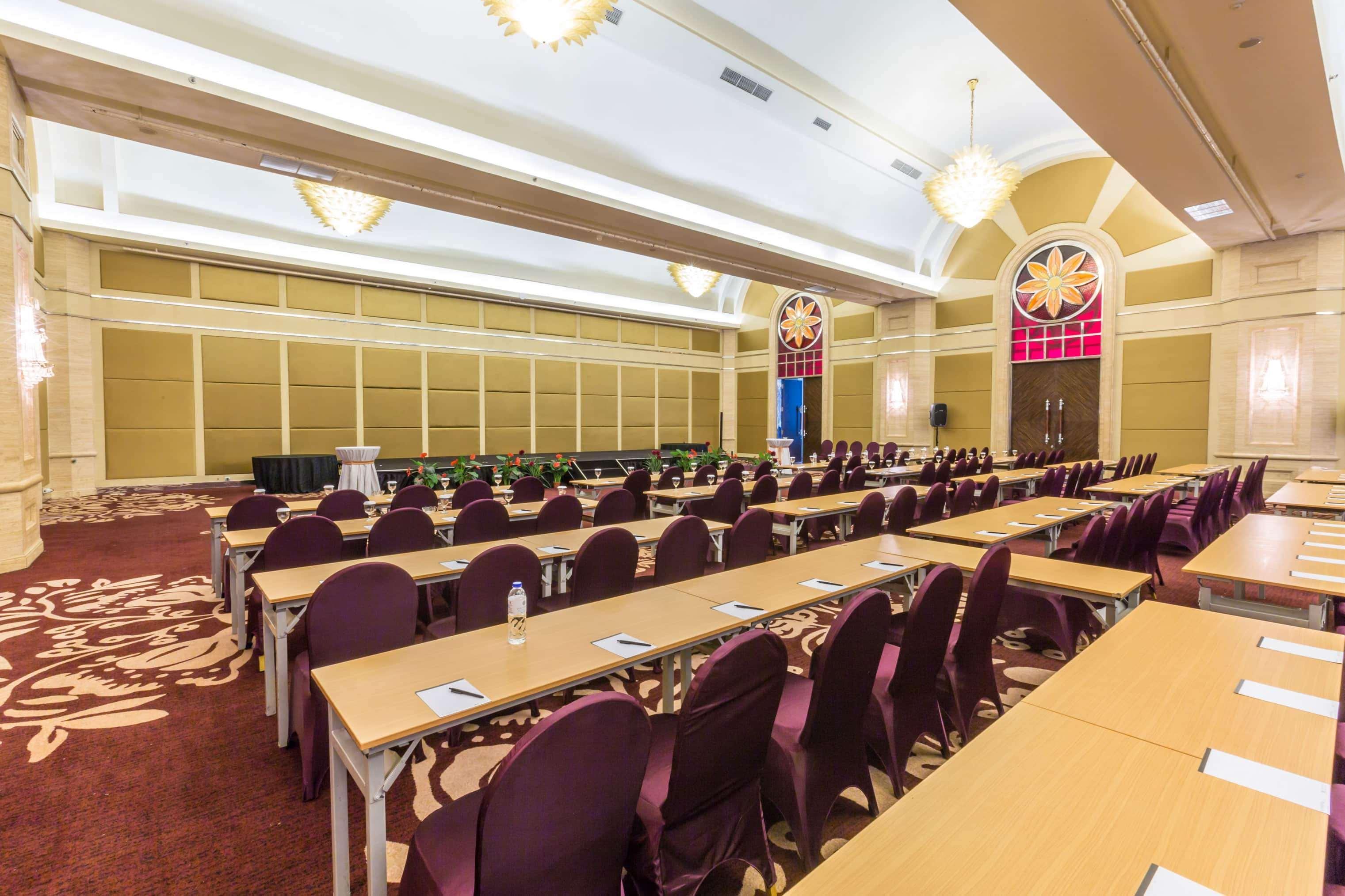 Hotel Wyndham Surabaja Zewnętrze zdjęcie