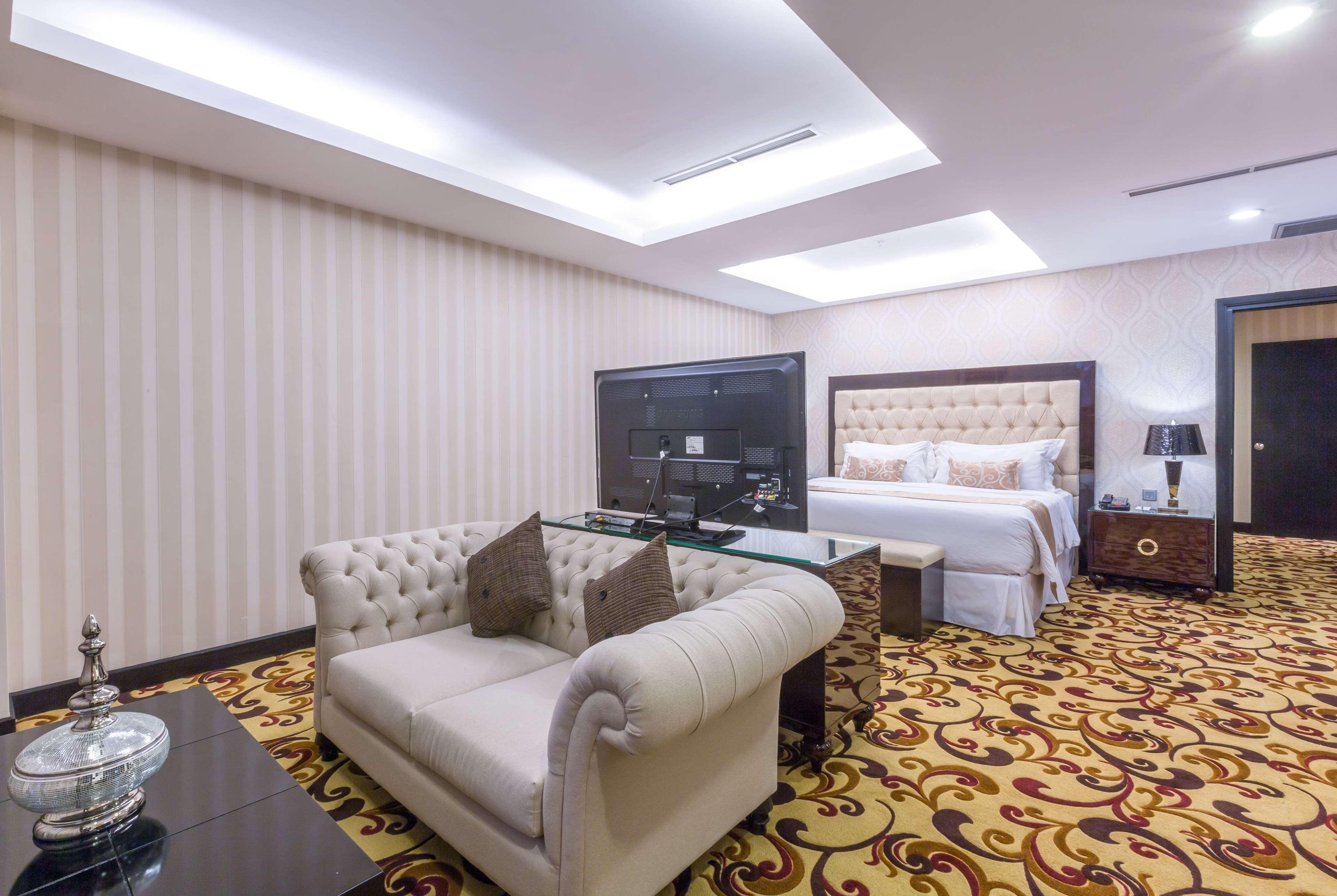Hotel Wyndham Surabaja Zewnętrze zdjęcie