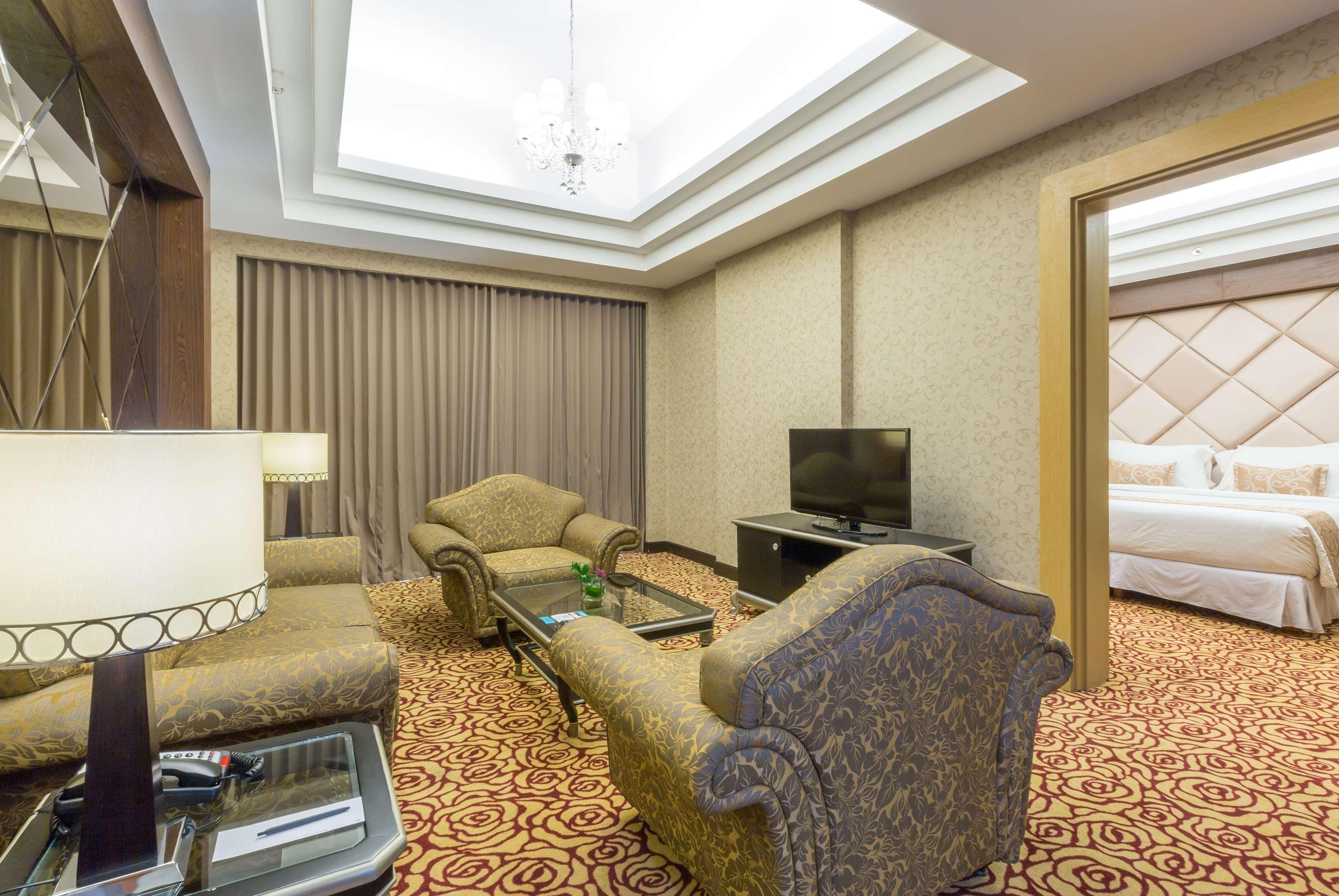 Hotel Wyndham Surabaja Zewnętrze zdjęcie