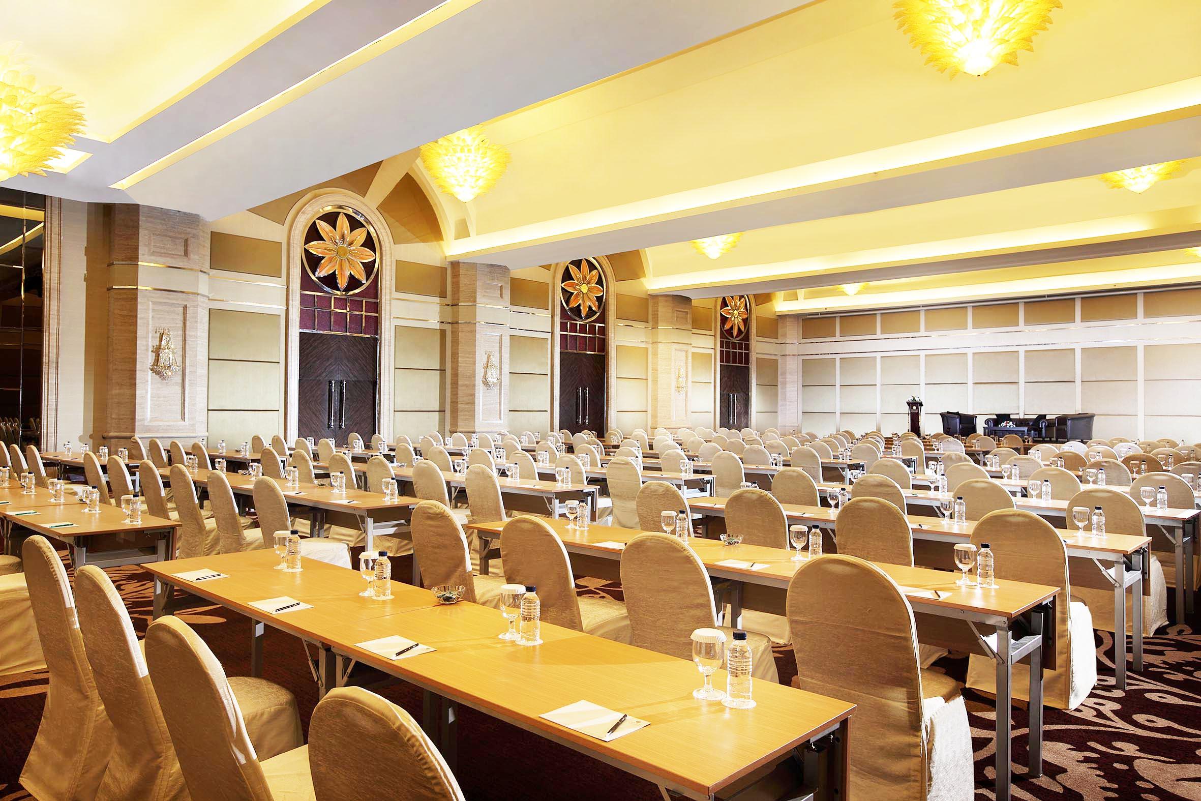 Hotel Wyndham Surabaja Zewnętrze zdjęcie