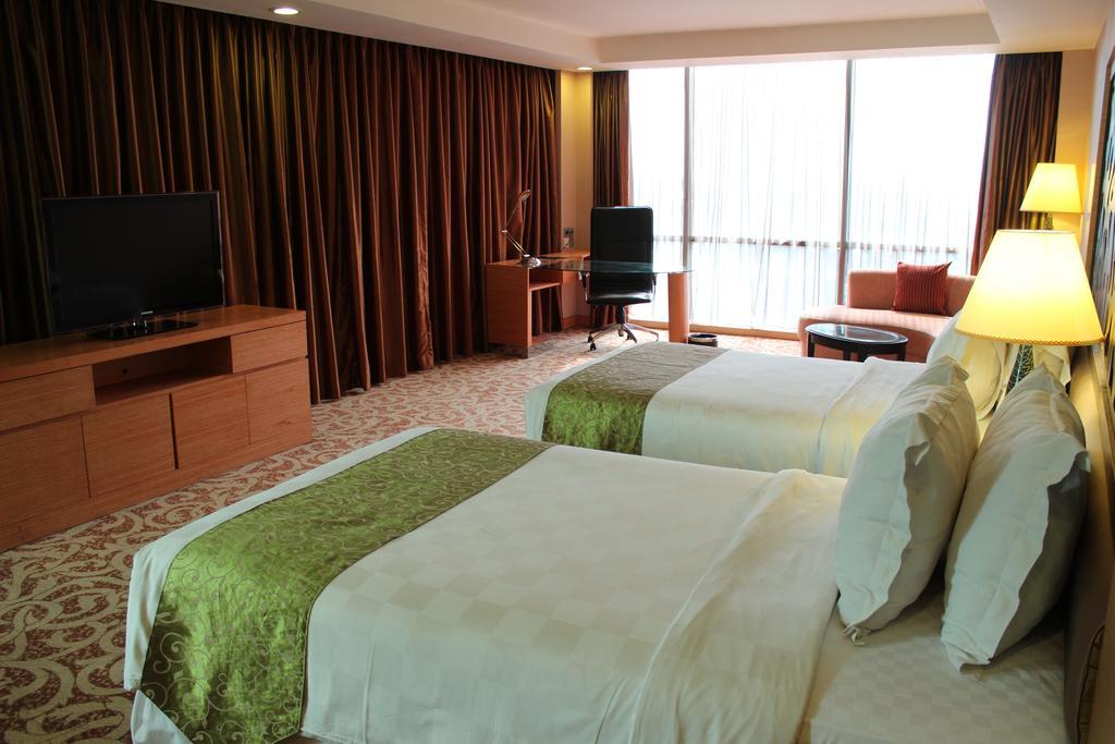 Hotel Wyndham Surabaja Zewnętrze zdjęcie